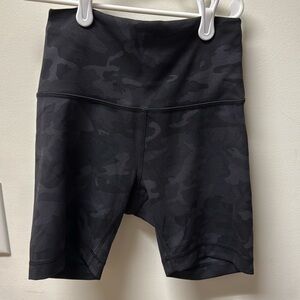 Lululemon biker shorts